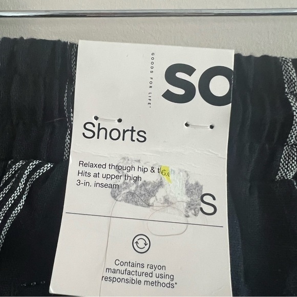 SO | NWT Black Summer Shorts - Picture 3 of 7